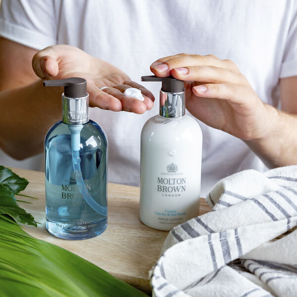 Coastal Cypress & Sea Fennel Fine Liquid Hand Wash