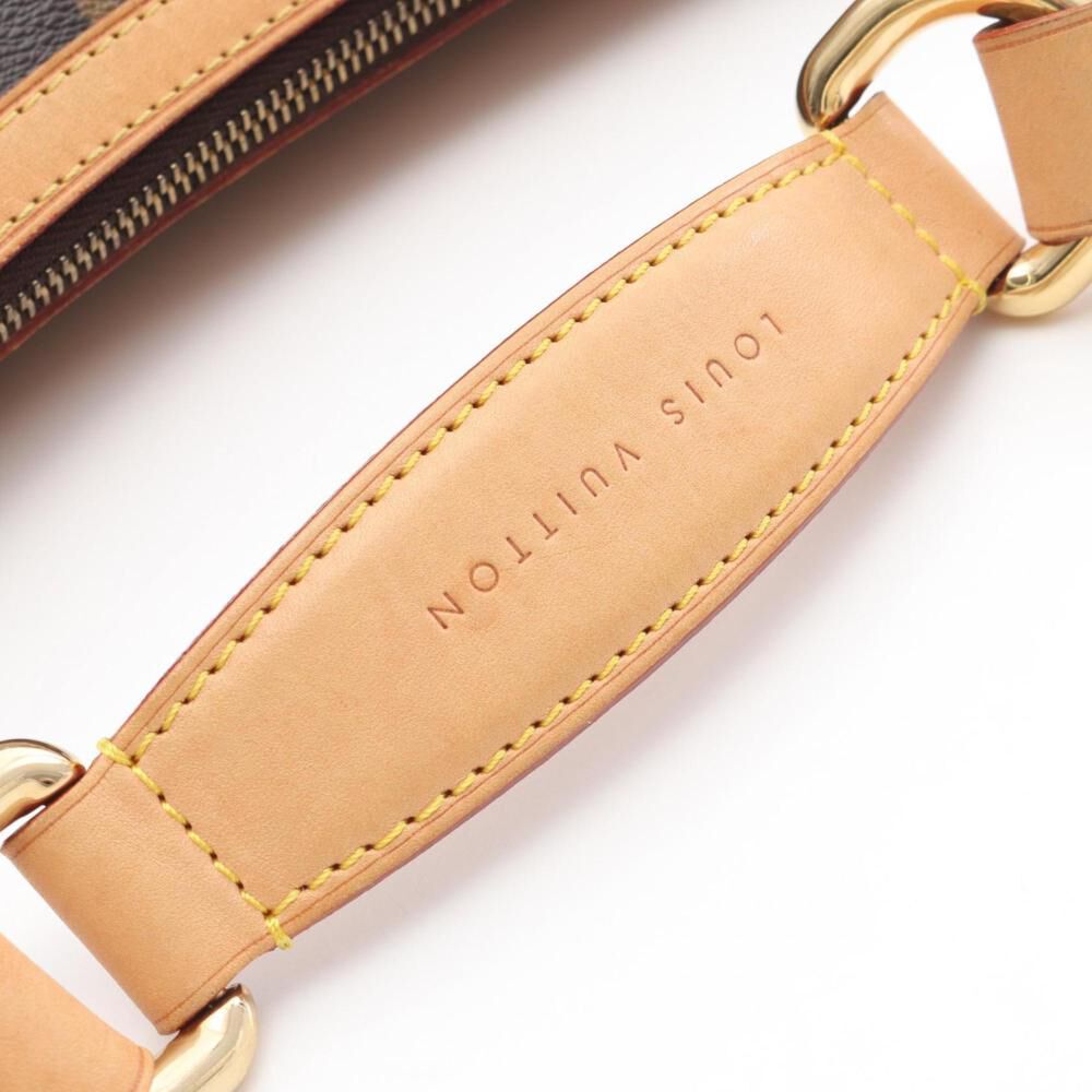 Louis Vuitton Shoulder Bags