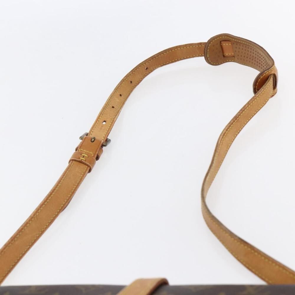 Louis Vuitton Chantilly