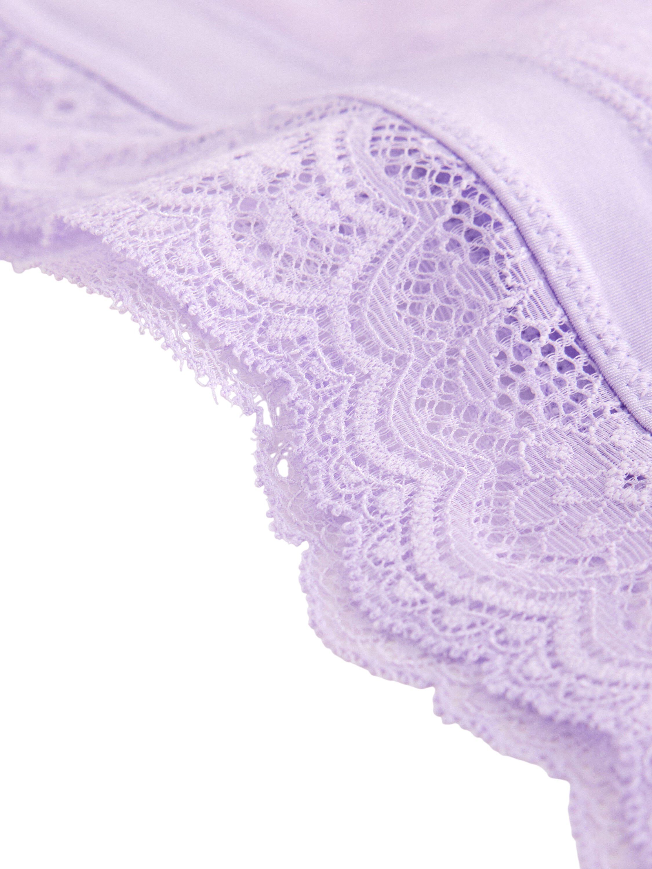 Brasilianske trusser med blonder