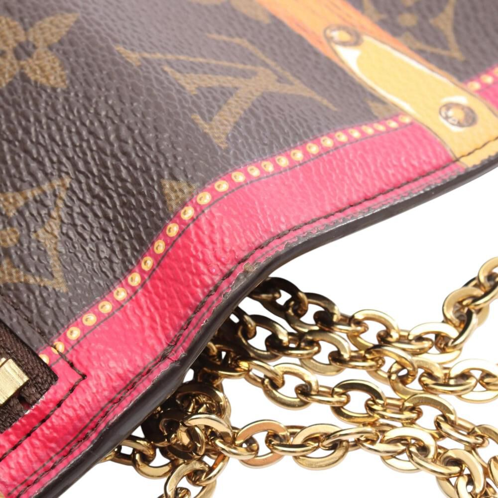 Louis Vuitton Shoulder Bags