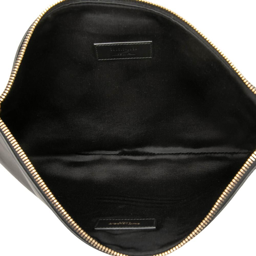 Yves Saint Laurent Clutch