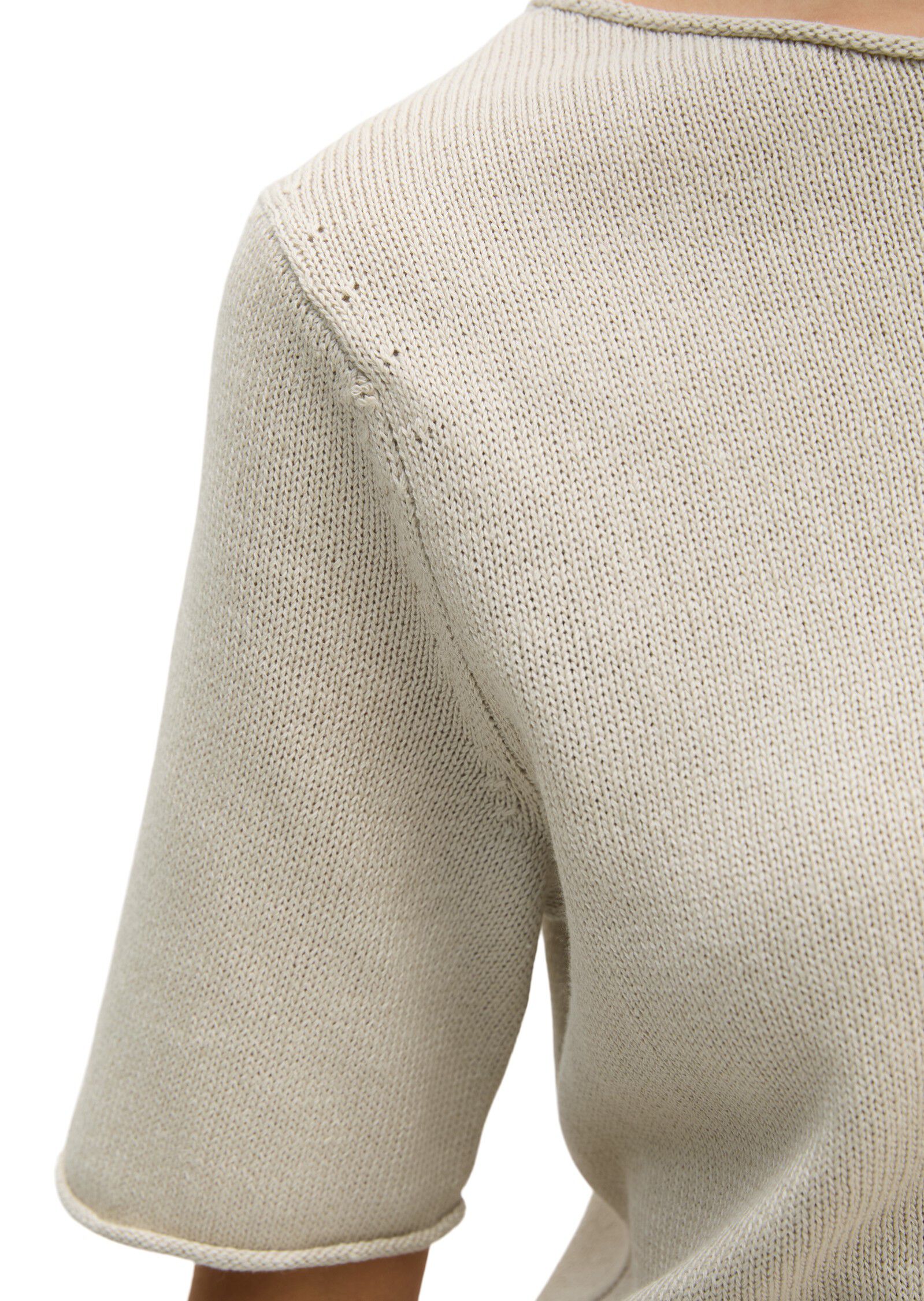 Pullover, shortsleeve, round-neck