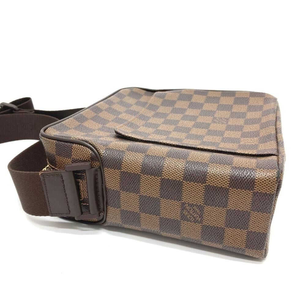 Louis Vuitton Shoulder Bags