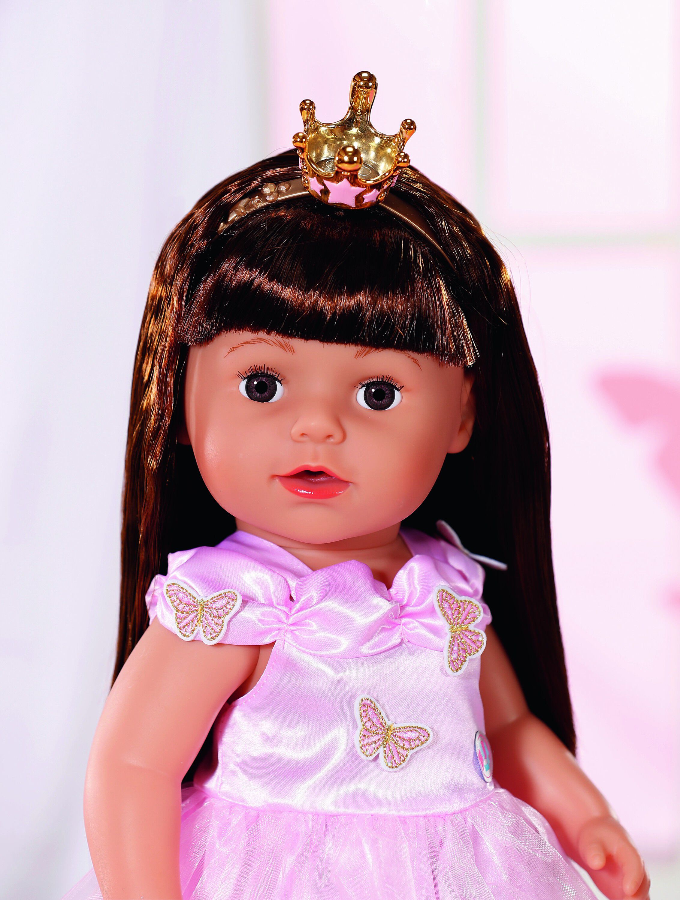 Baby Born Deluxe 43 cm princesse t&oslash;j