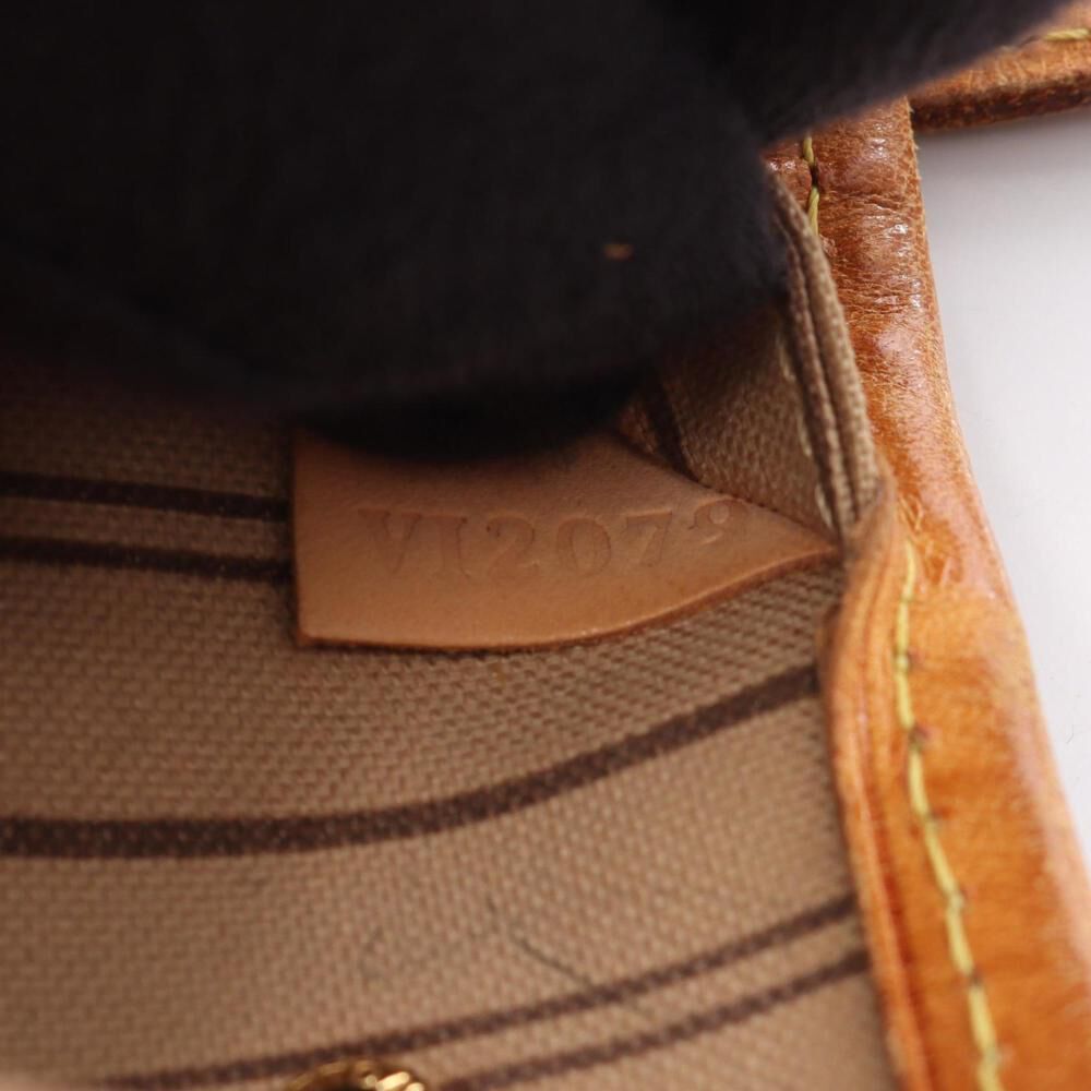 Louis Vuitton Neverfull