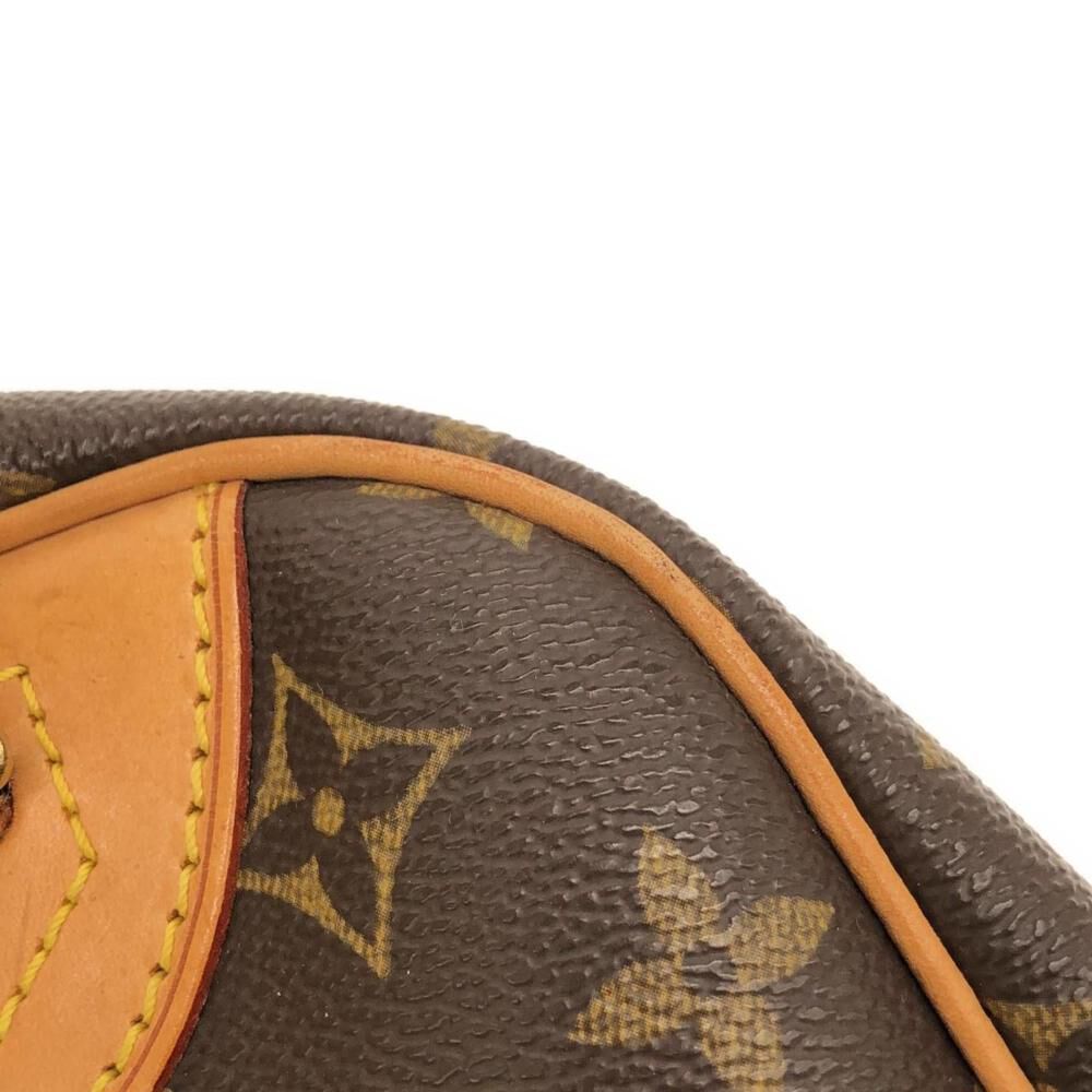 Louis Vuitton Excursion