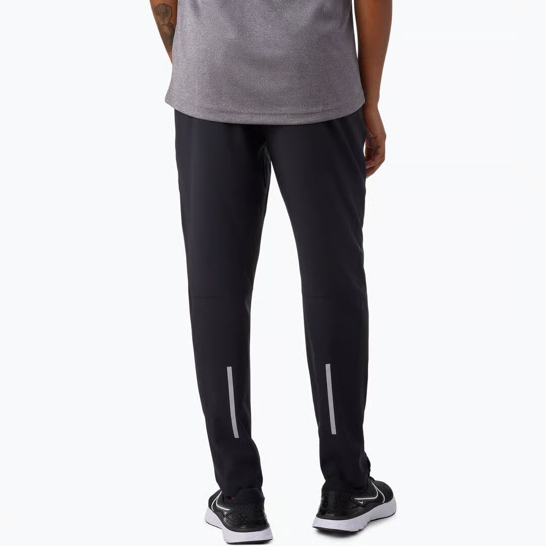 Fast L&oslash;bebukser