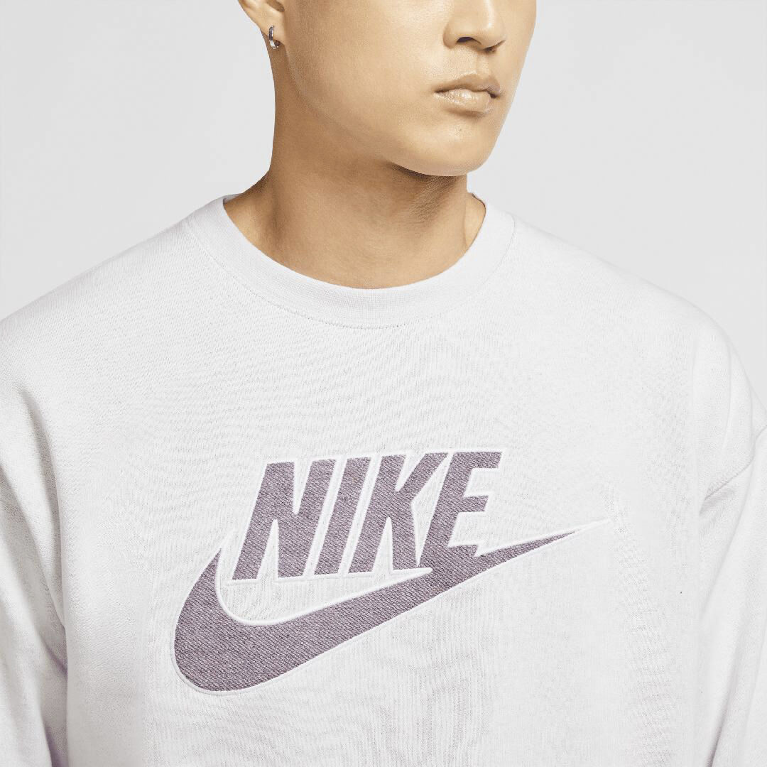 Sportswear Essentials sweatshirt