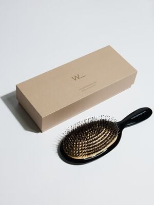Volumizing Brush