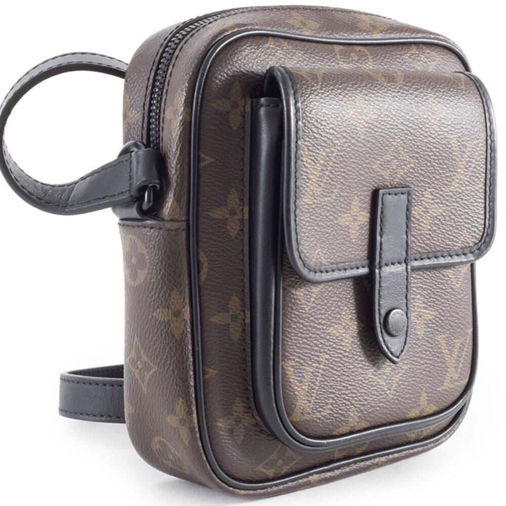 Louis Vuitton Shoulder Bags