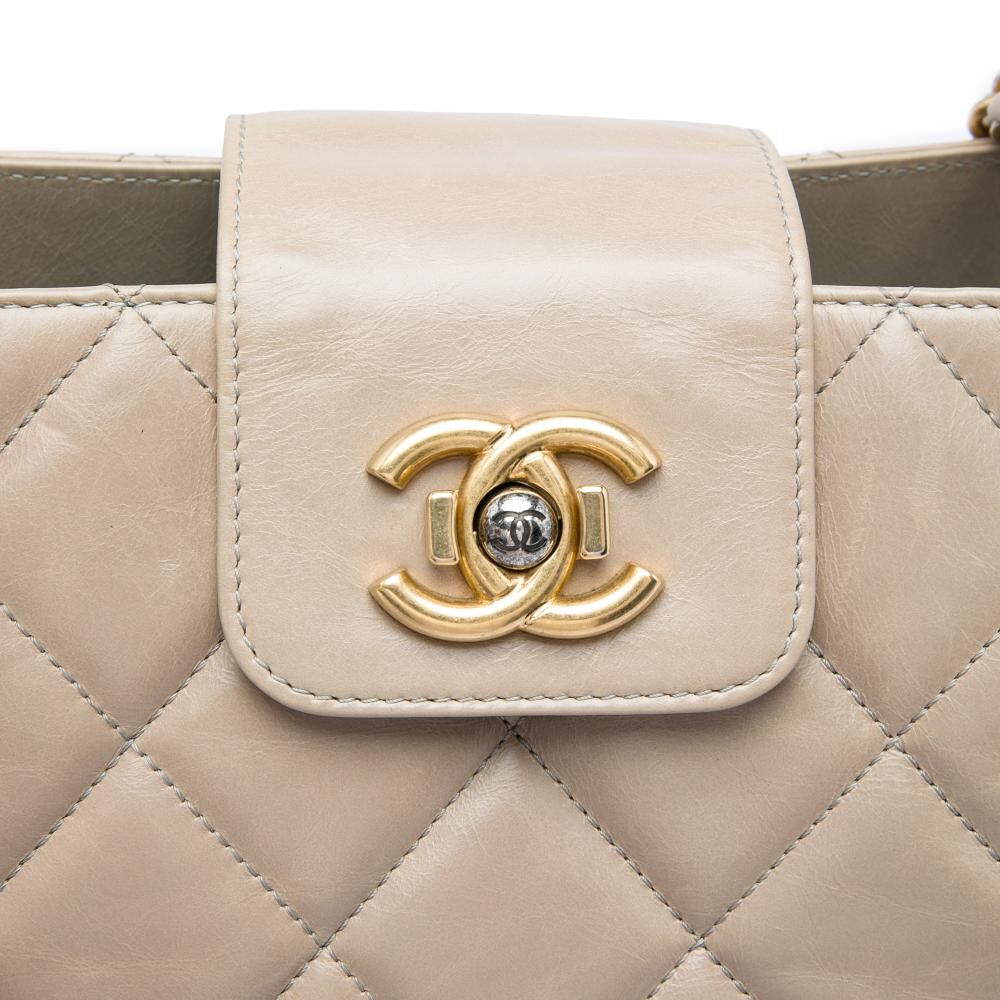 Chanel Tote