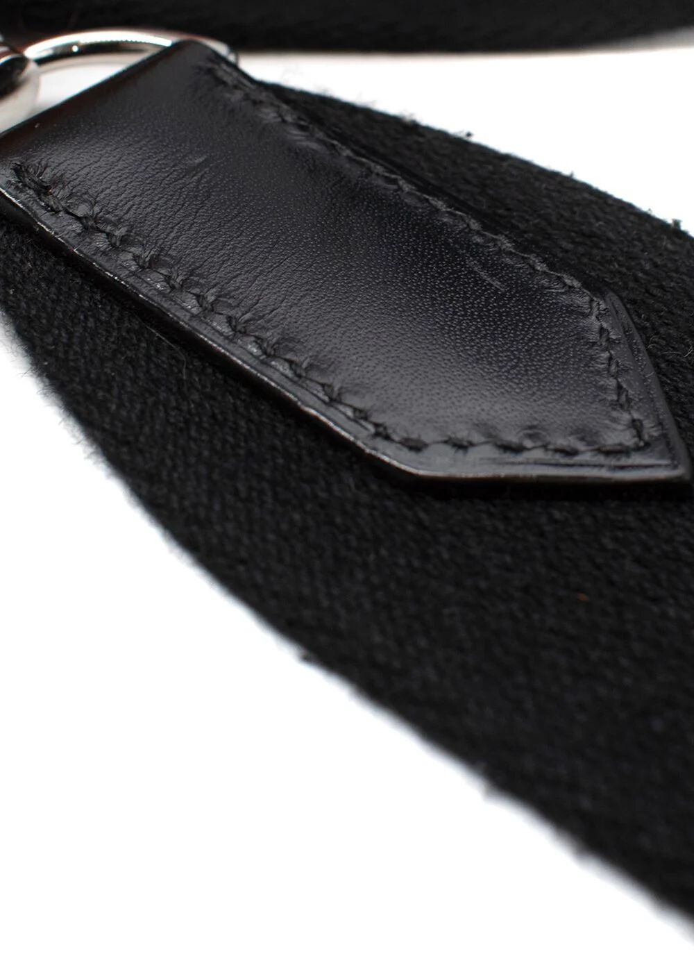 Herm&Atilde;&uml;s Evelyne