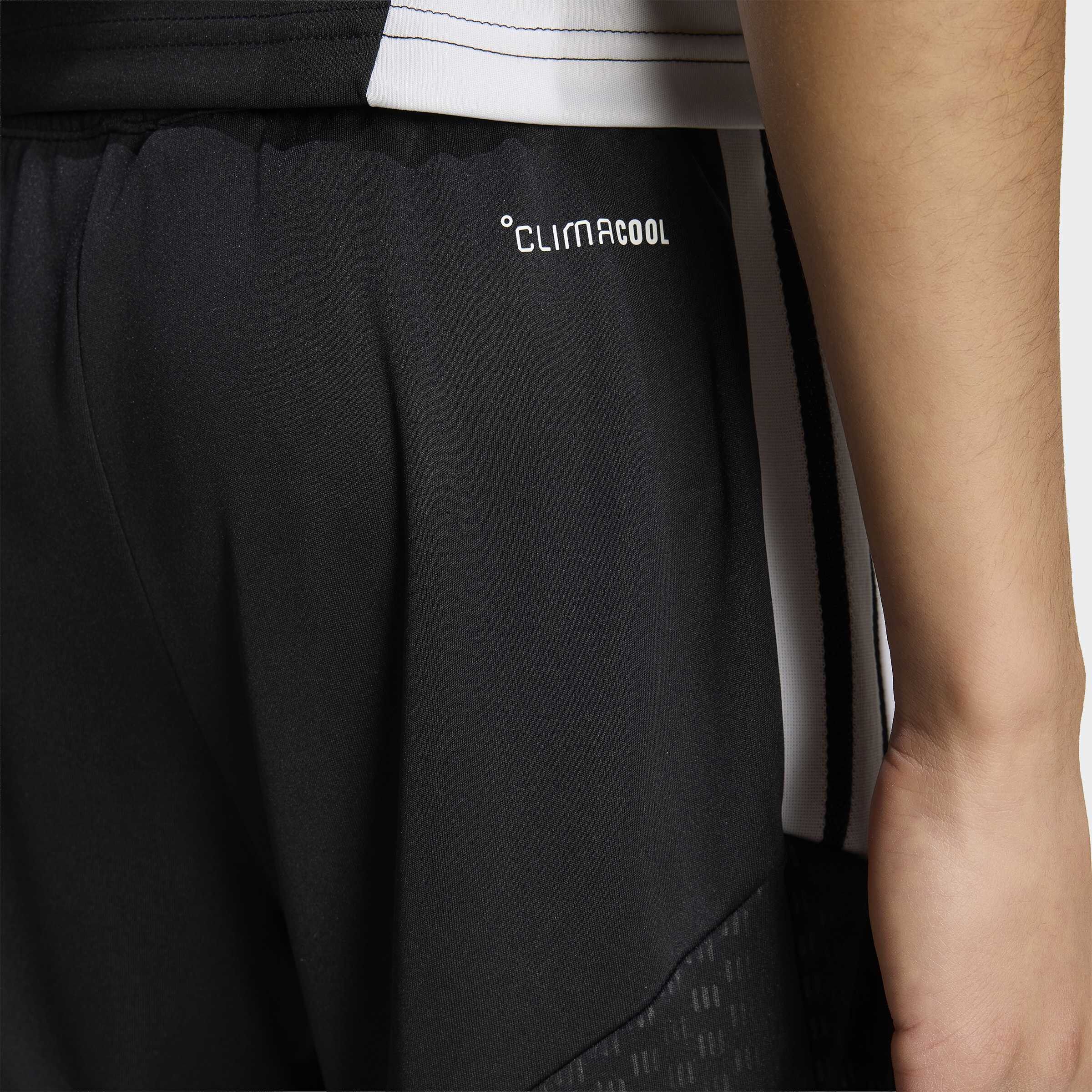 Liverpool FC 26/27 Tiro Tr&aelig;nings Shorts