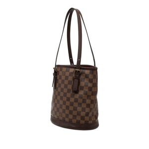 Louis Vuitton Marais