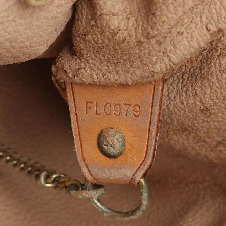 Louis Vuitton Bucket Bag