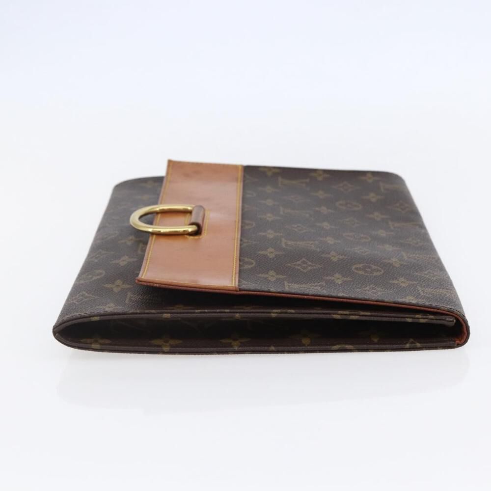 Louis Vuitton Clutch
