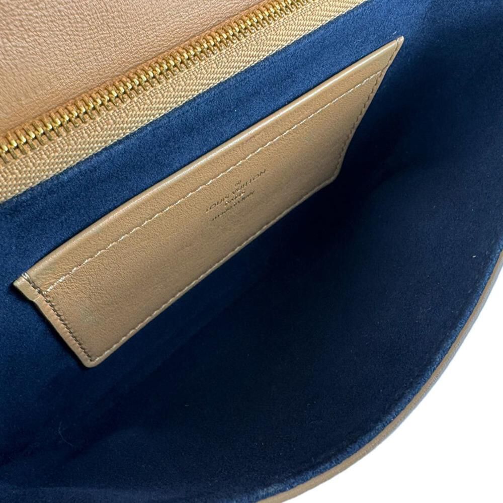 Louis Vuitton Coussin