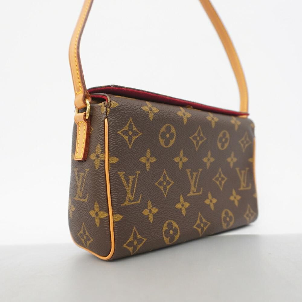 Louis Vuitton Recital