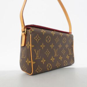 Louis Vuitton Recital