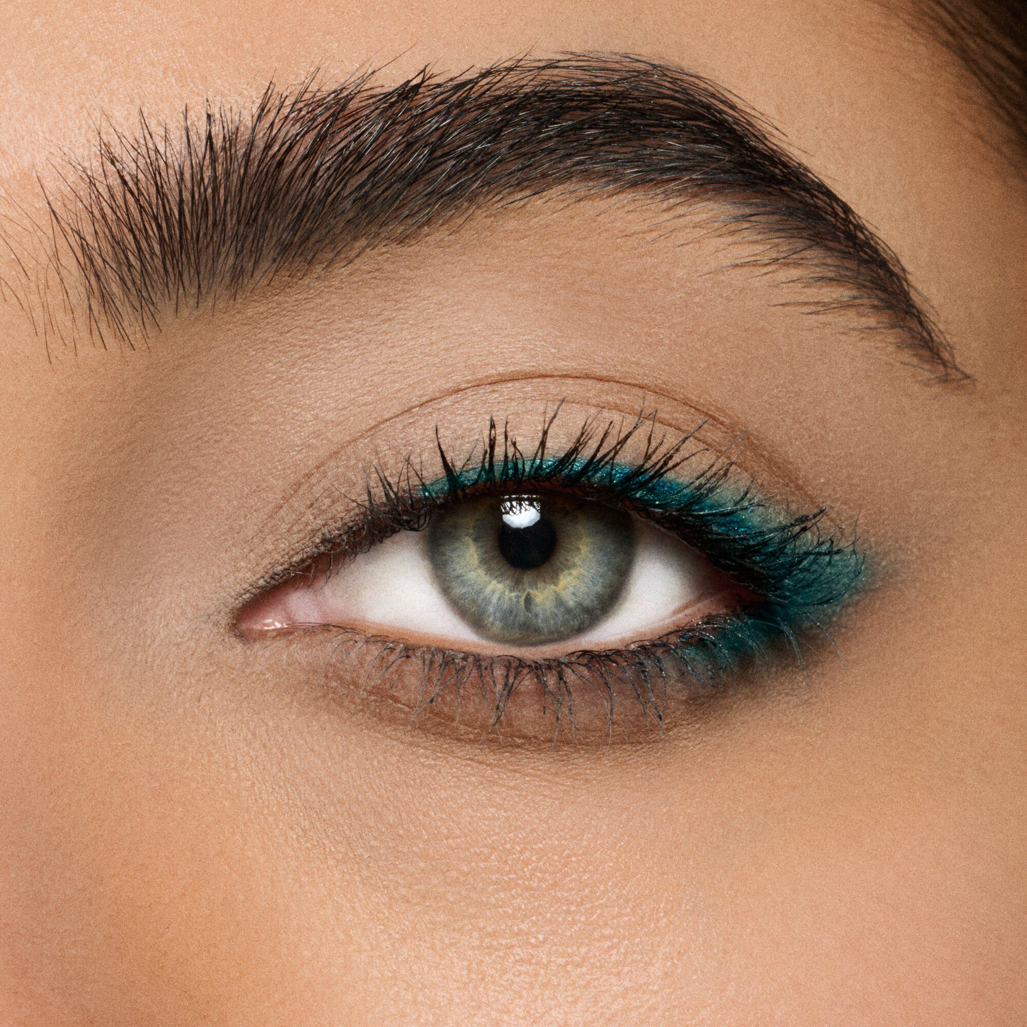 Kajal Excess Longwear Smoky Eyeliner