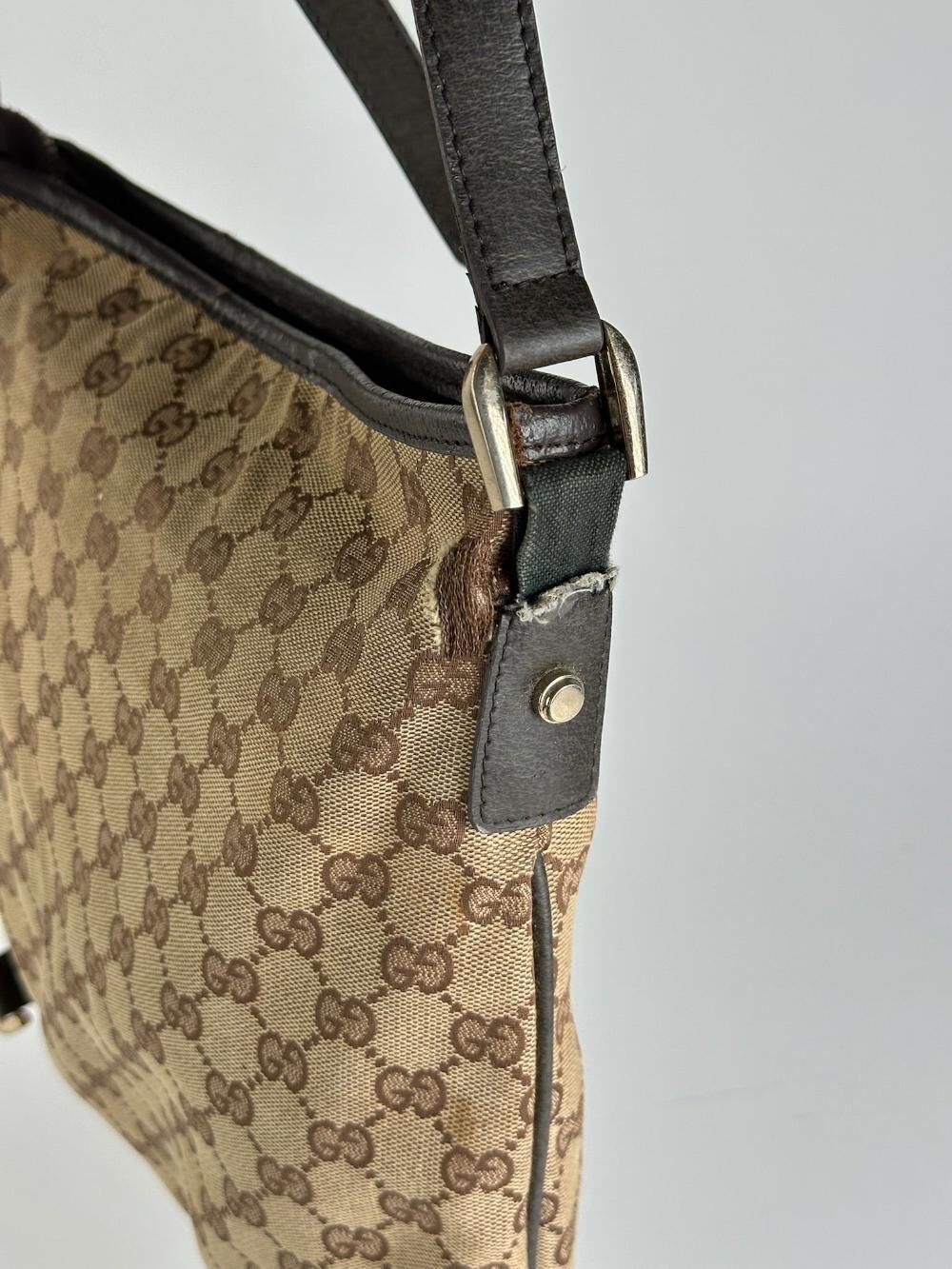 Gucci Shoulder Bag