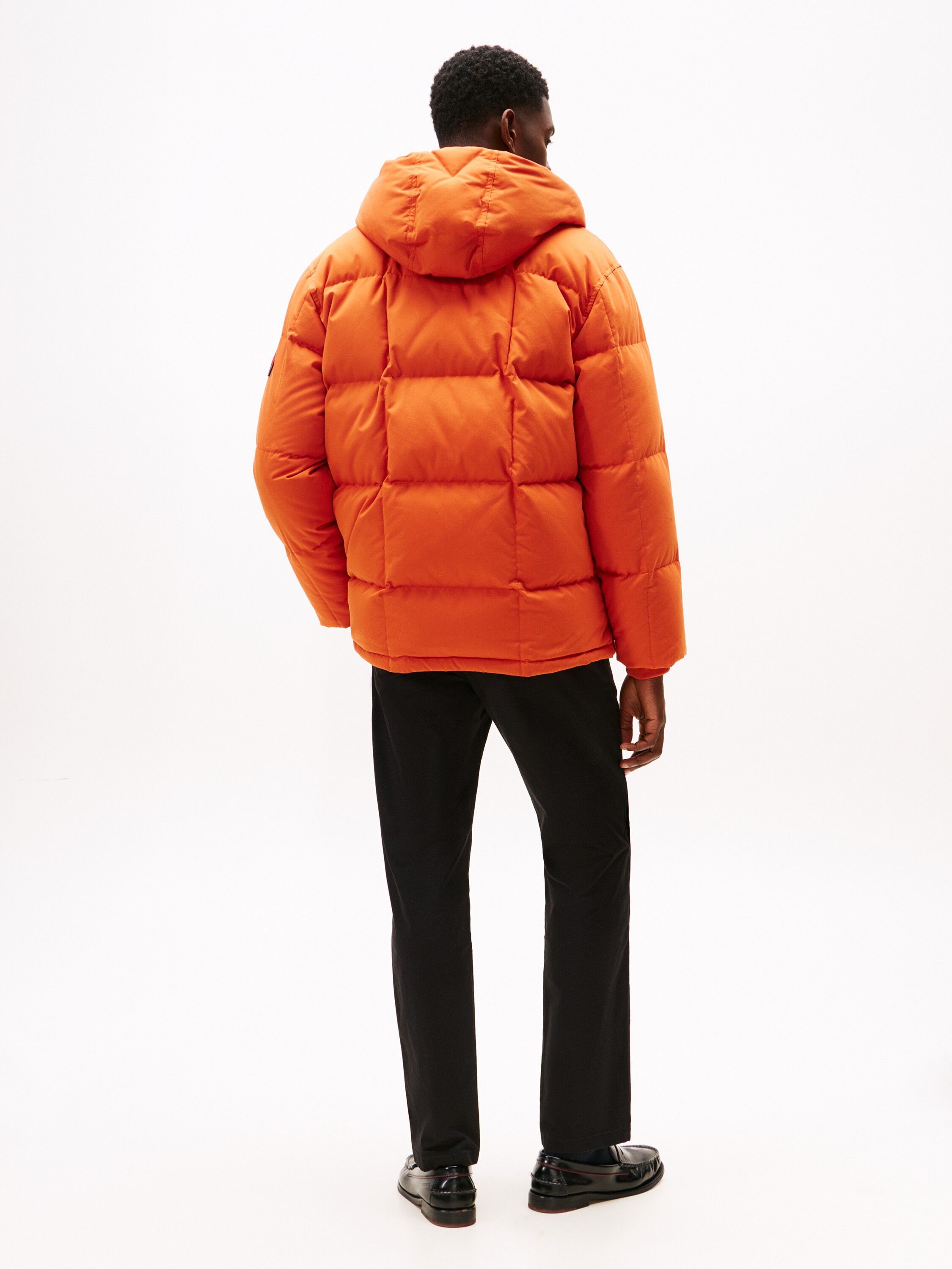 SQUARE BAFFLED DOWN PARKA