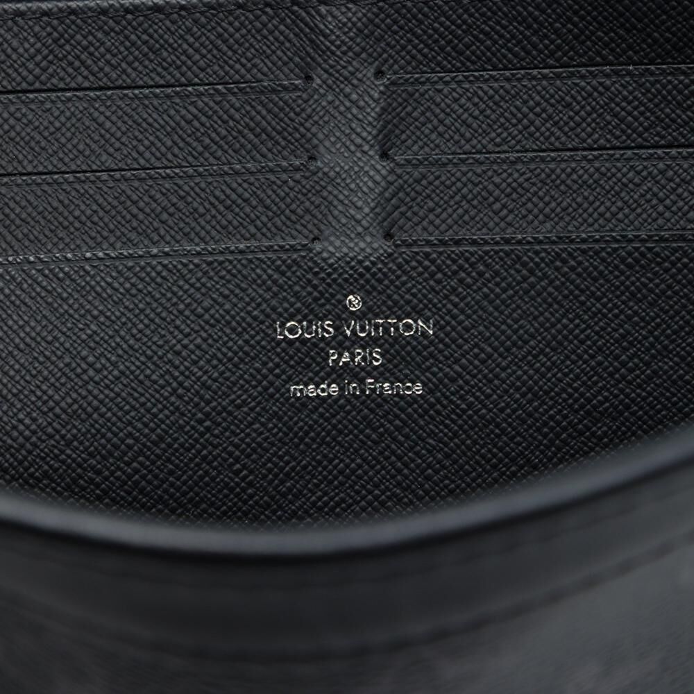 Louis Vuitton Pochette Homme