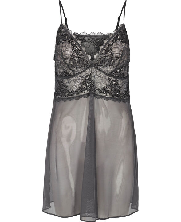 LACE PERFECTION CHEMISE