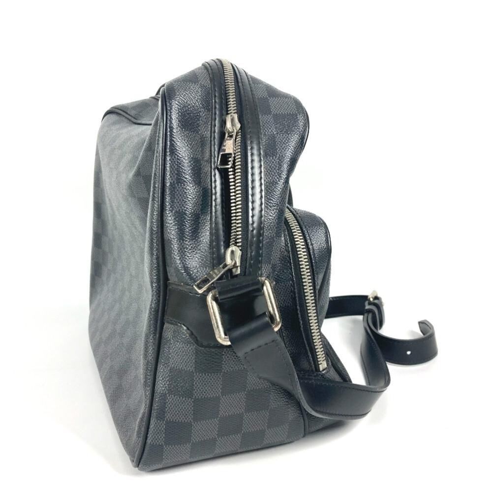 Louis Vuitton Messenger