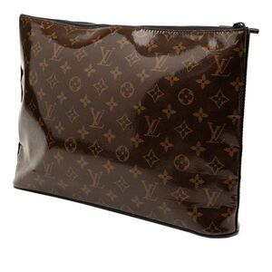 Louis Vuitton Clutch