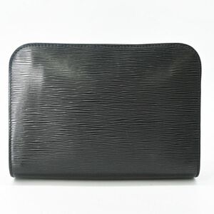 Louis Vuitton Clutch