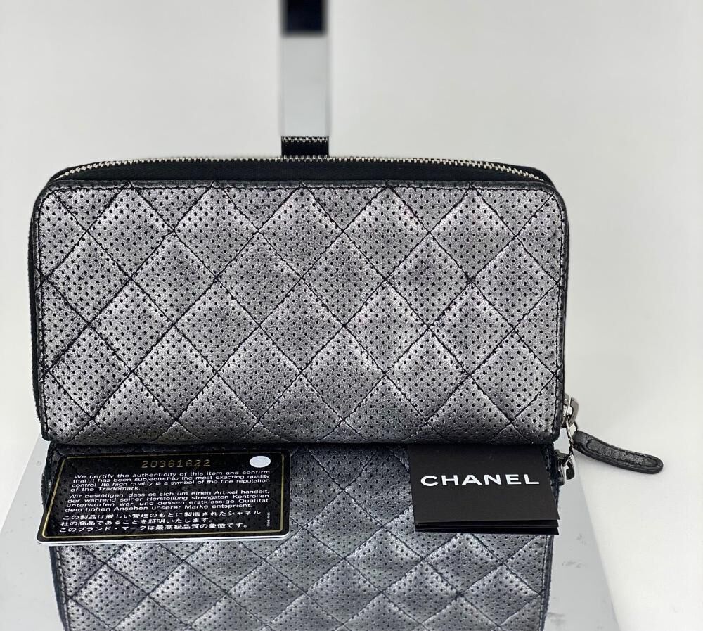 Chanel Clutch