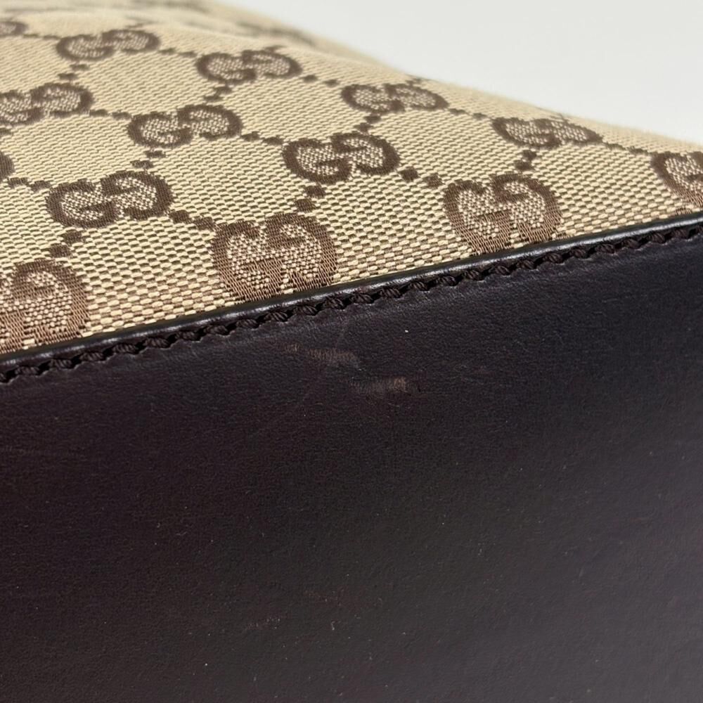 Gucci Shoulder Bag