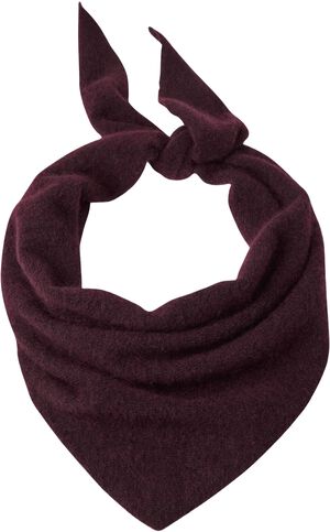 Mykt, strikket trekantskjerf i moha