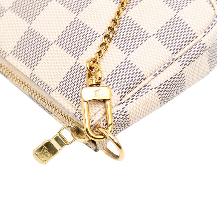 Louis Vuitton Pochette Accessoires