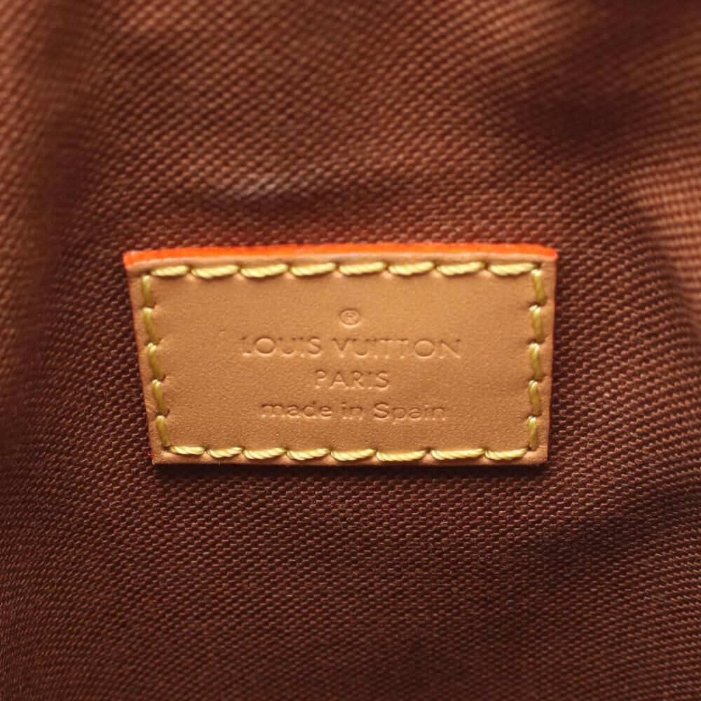 Louis Vuitton Shoulder Bags