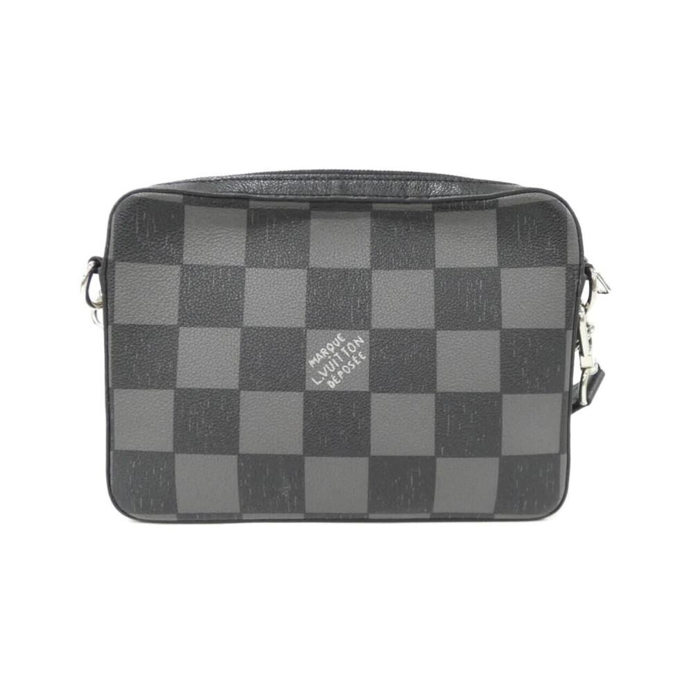 Louis Vuitton Shoulder Bags