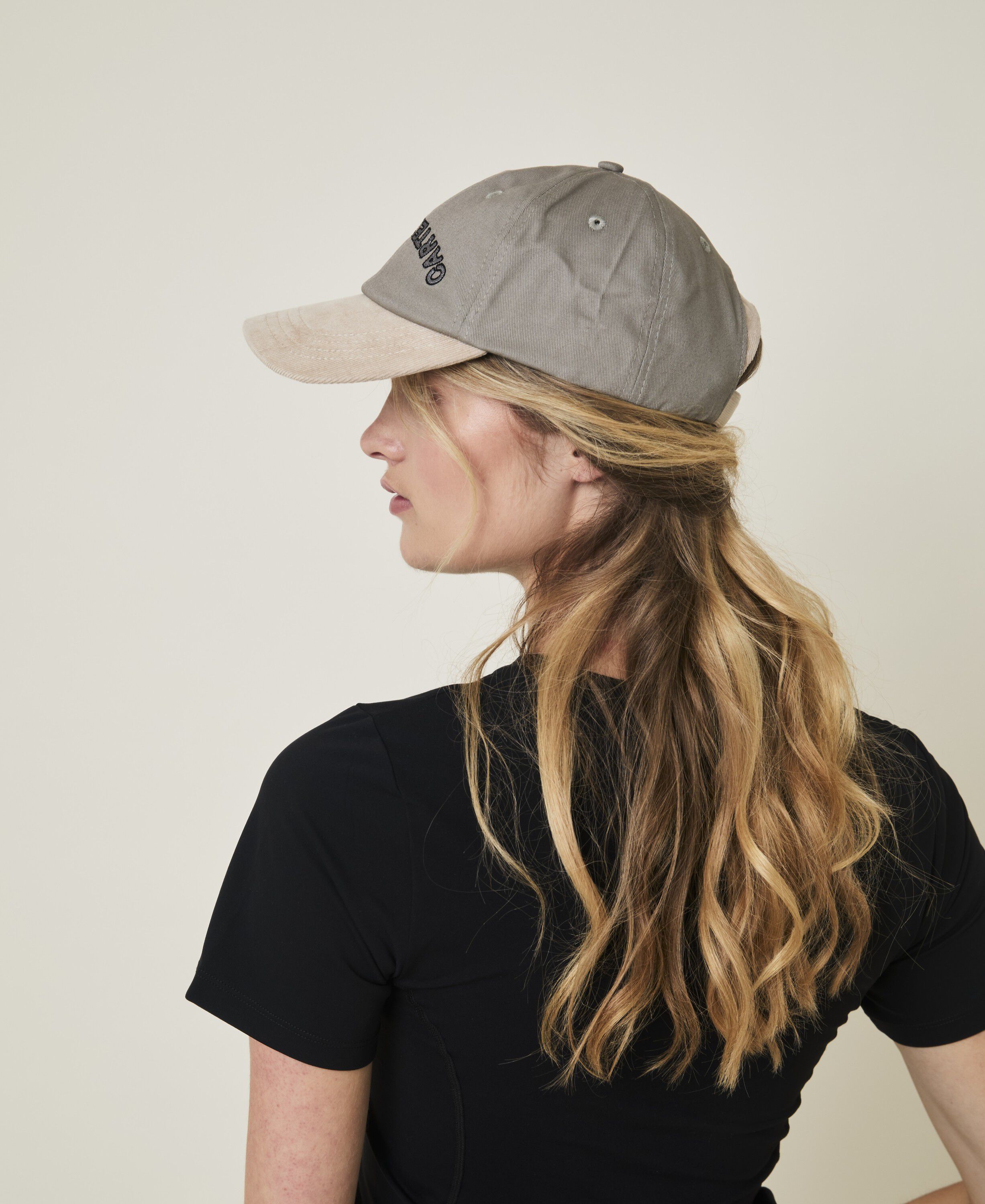 Abide Cap med broderet logo - Oyster