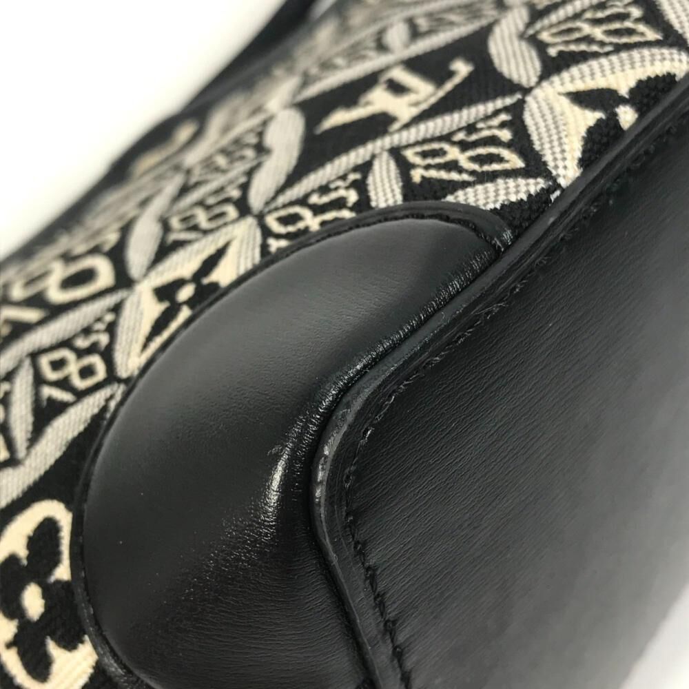 Louis Vuitton Bucket Bag