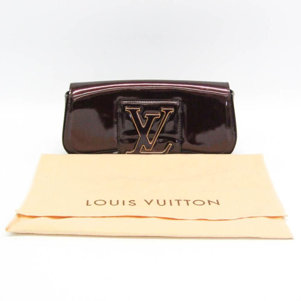 Louis Vuitton Clutch