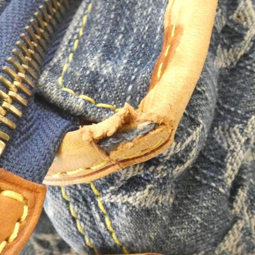 Louis Vuitton Neo Cabby