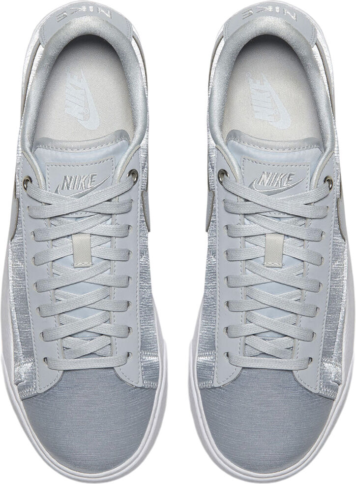 Blazer Low SE sneakers