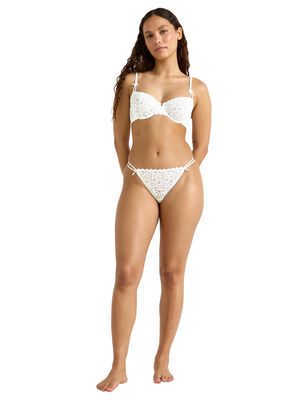 Uvatteret bh med broderie anglaise