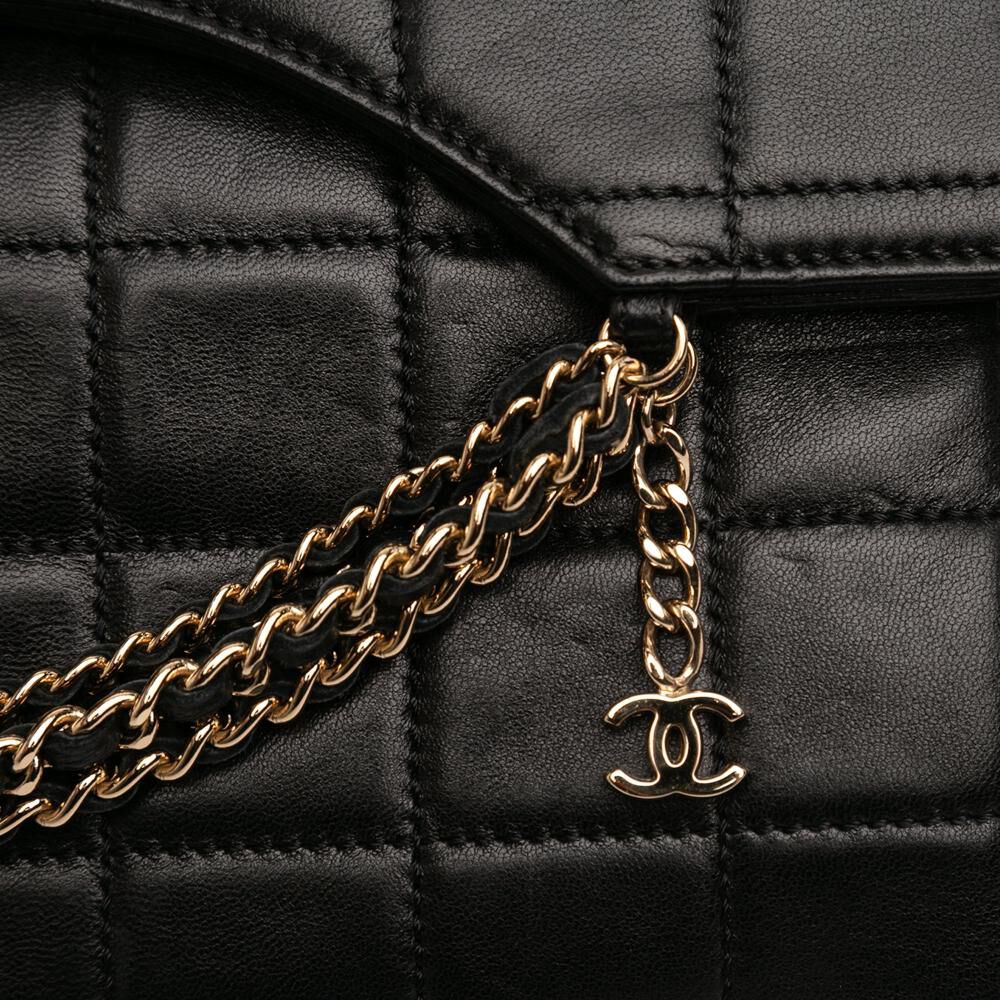 Chanel Chocolate Bar