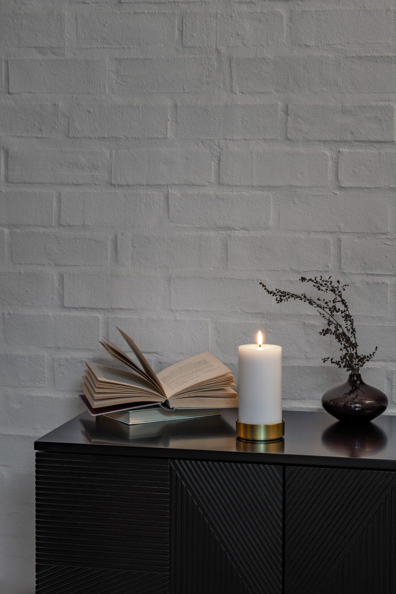 Light Candleholder pillar, Matte Brass, 9x3 cm