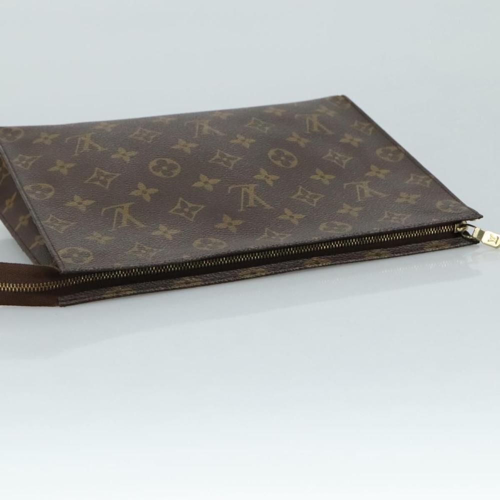 Louis Vuitton Poche Toilette