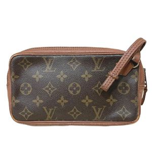 Louis Vuitton Clutch