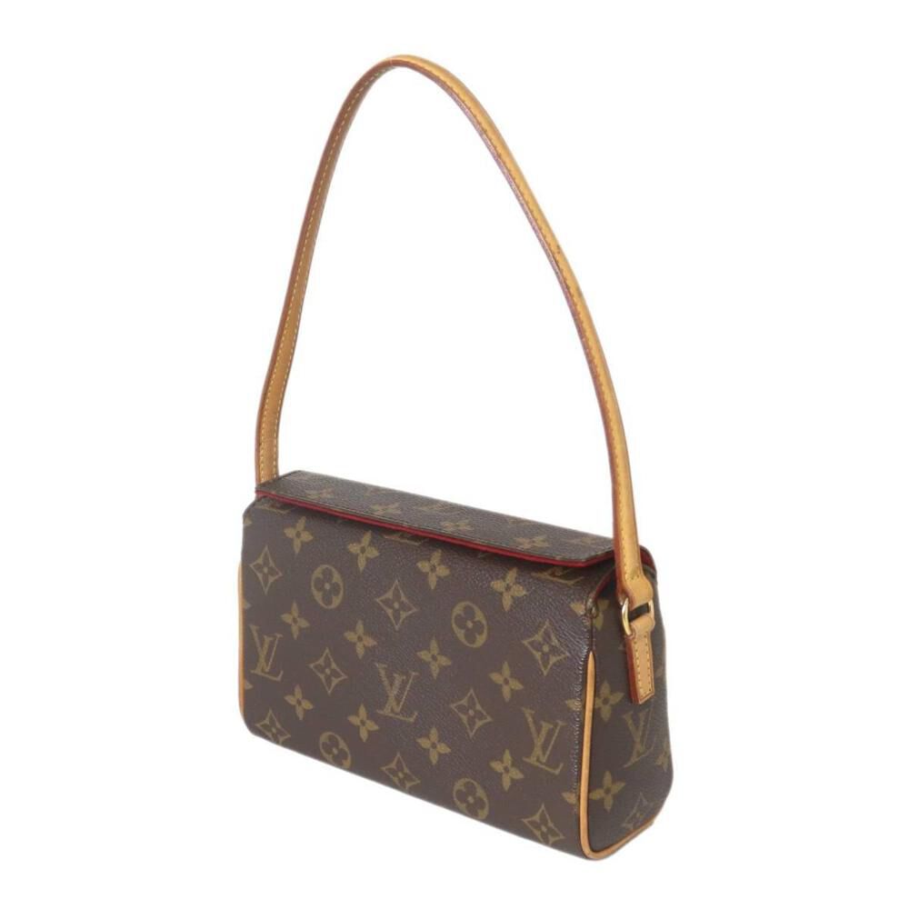 Louis Vuitton Recital