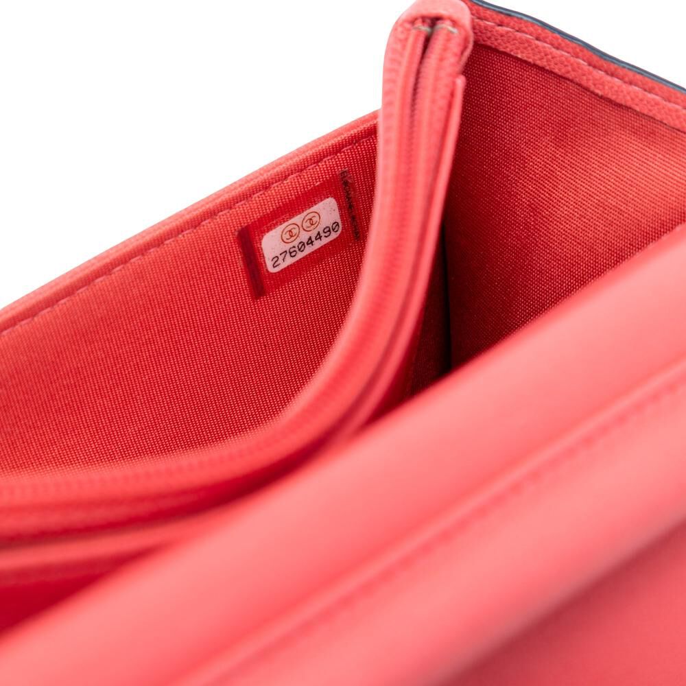 Chanel Wallet On Chain